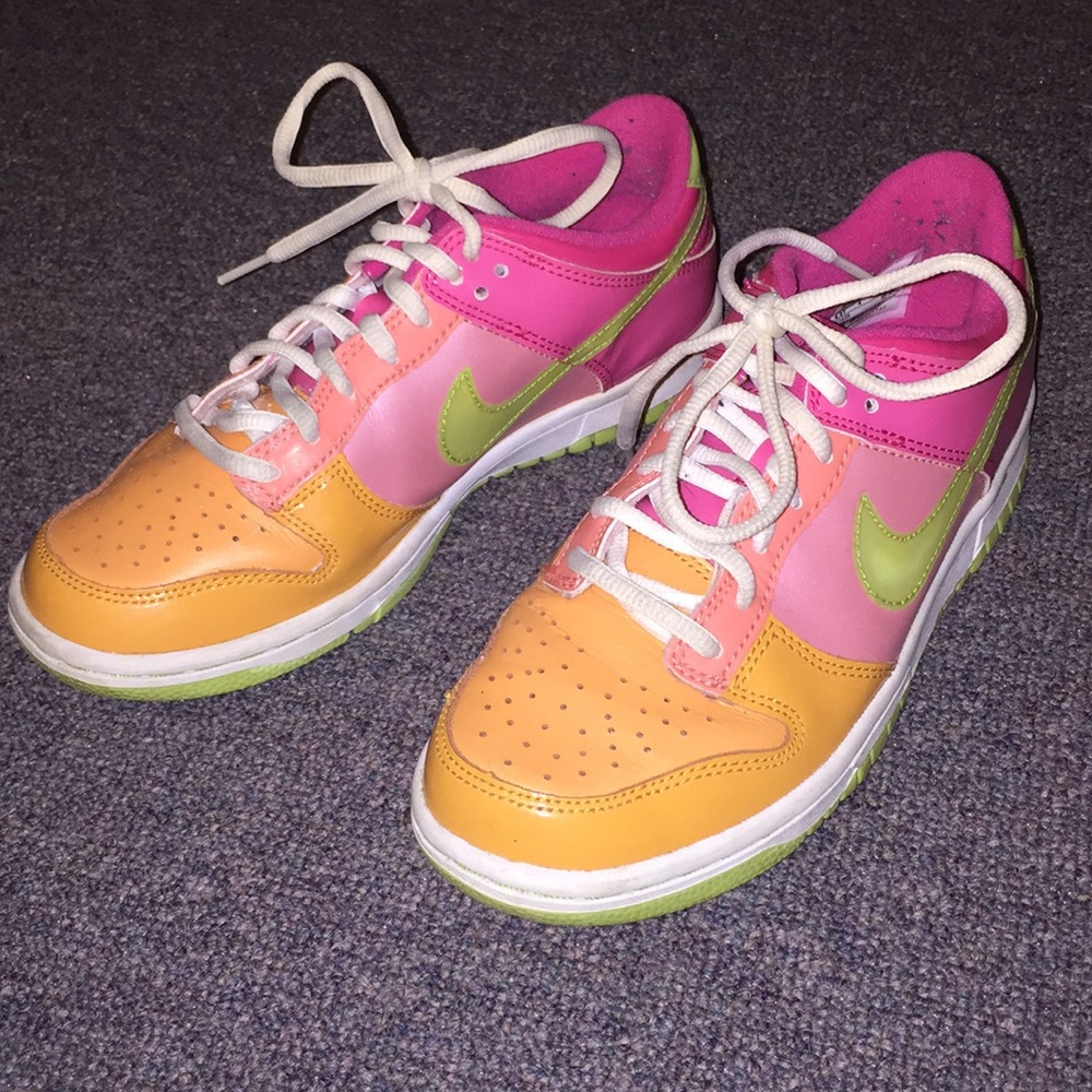Nike dunks low 4.5Y pastel colors